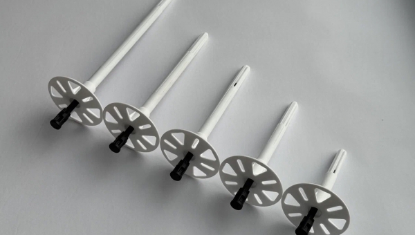  Строительные решения / Белорусский дюбель для крепления утеплителя.